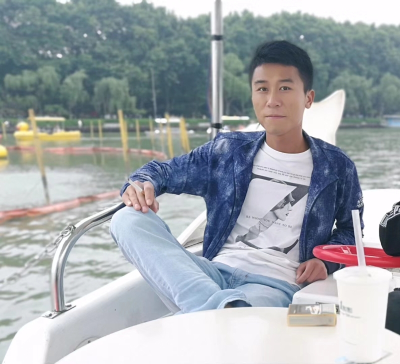 小熊微品的第一张照片--成都认干亲服务网